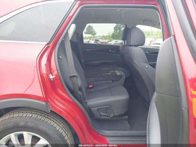 2018 KIA SORENTO 3.3L LX 8