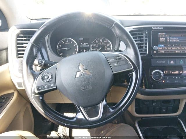 2017 MITSUBISHI OUTLANDER SEL 18