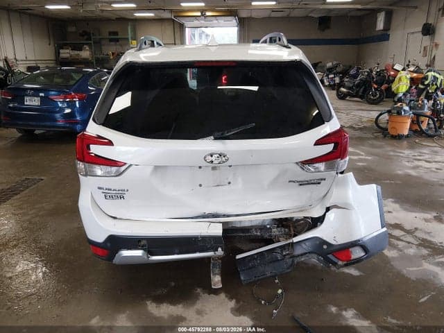 2019 SUBARU FORESTER TOURING 17