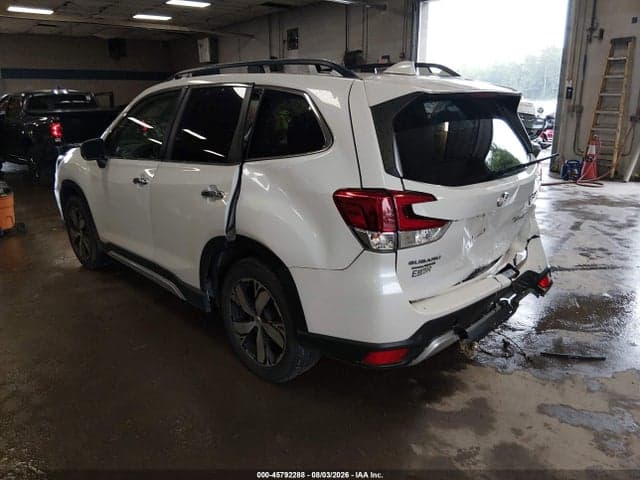 2019 SUBARU FORESTER TOURING 18