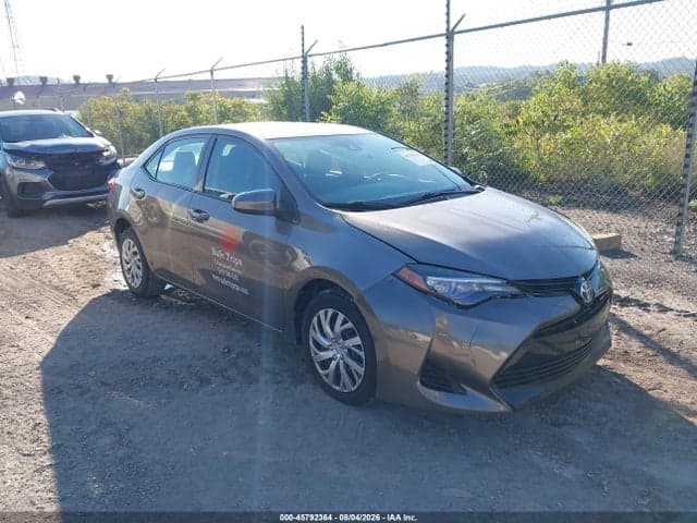 2017 TOYOTA COROLLA LE - 1