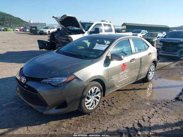 2017 TOYOTA COROLLA LE 2