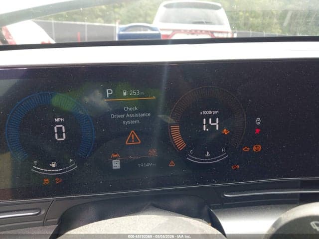 2025 HYUNDAI KONA SEL 7