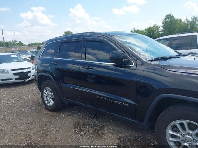 2018 JEEP GRAND CHEROKEE LAREDO 4X4 14