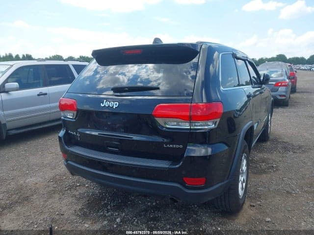 2018 JEEP GRAND CHEROKEE LAREDO 4X4 17