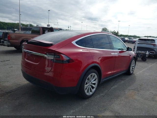 2017 TESLA MODEL X 4