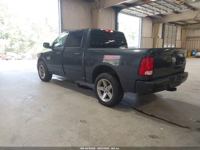 2018 RAM 1500 EXPRESS 4X4 5'7 BOX 3