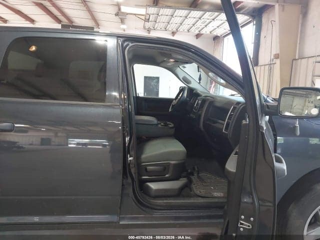 2018 RAM 1500 EXPRESS 4X4 5'7 BOX 5