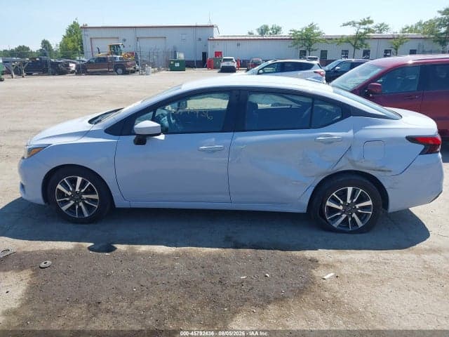2025 NISSAN VERSA 1.6 SV 14