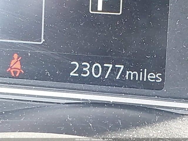 2025 NISSAN VERSA 1.6 SV 15