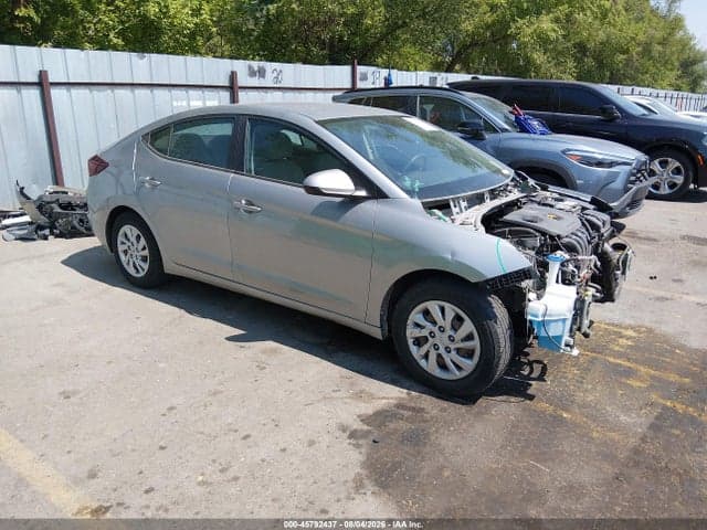 2020 HYUNDAI ELANTRA SE 1