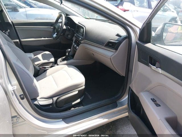 2020 HYUNDAI ELANTRA SE 5