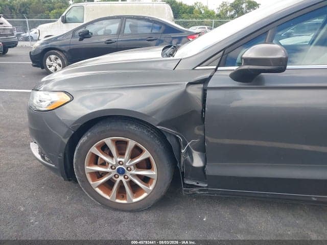 2017 FORD FUSION SE 6