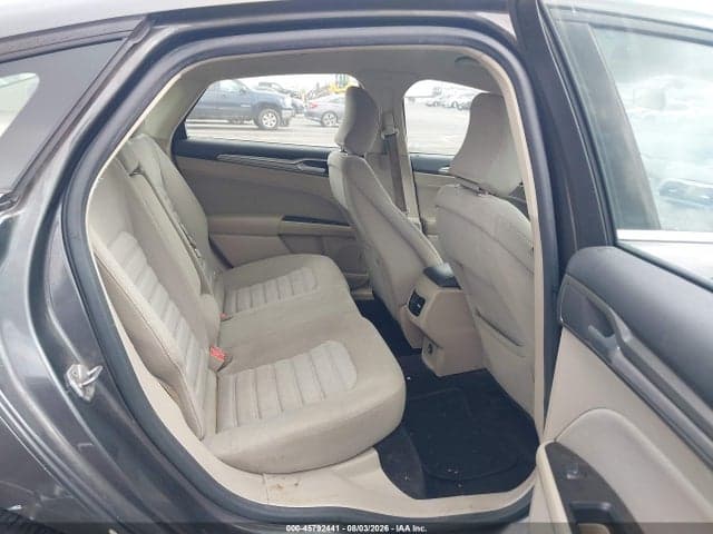 2017 FORD FUSION SE 8