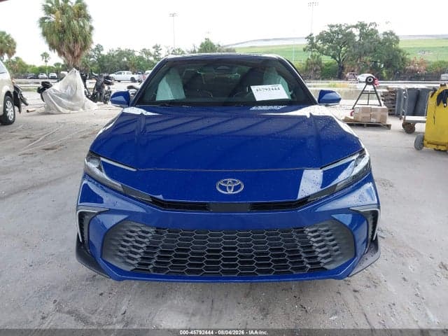 2025 TOYOTA CAMRY SE 12