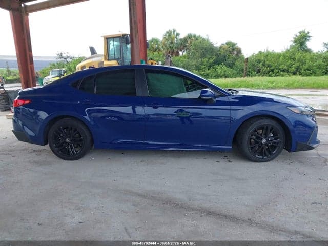 2025 TOYOTA CAMRY SE 13