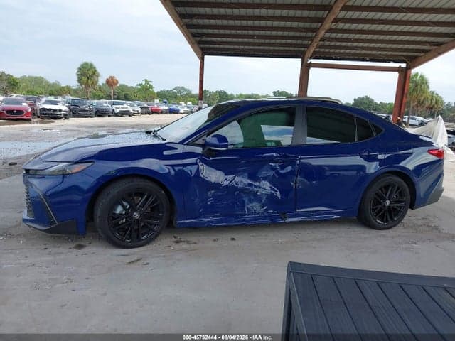 2025 TOYOTA CAMRY SE 14