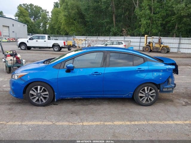 2020 NISSAN VERSA SV XTRONIC CVT 15