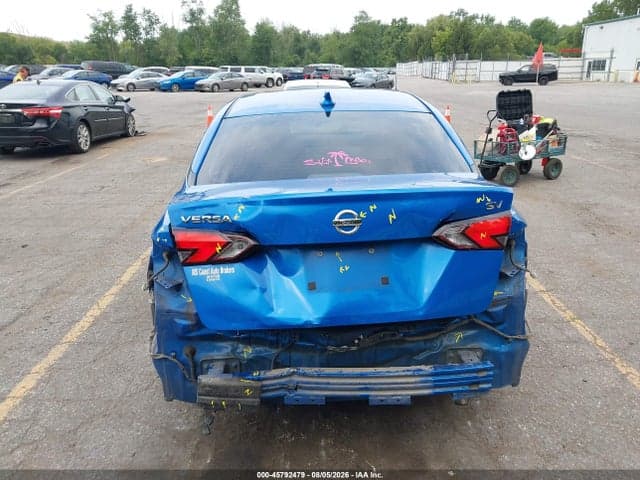 2020 NISSAN VERSA SV XTRONIC CVT 17