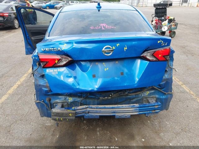 2020 NISSAN VERSA SV XTRONIC CVT 6