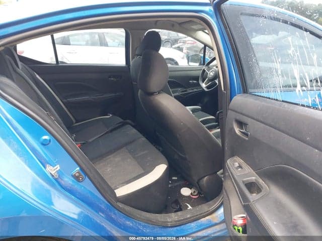 2020 NISSAN VERSA SV XTRONIC CVT 8