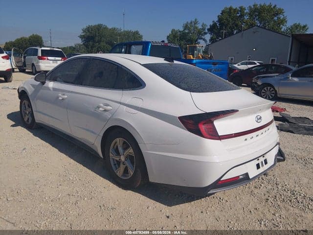 2021 HYUNDAI SONATA SE 3
