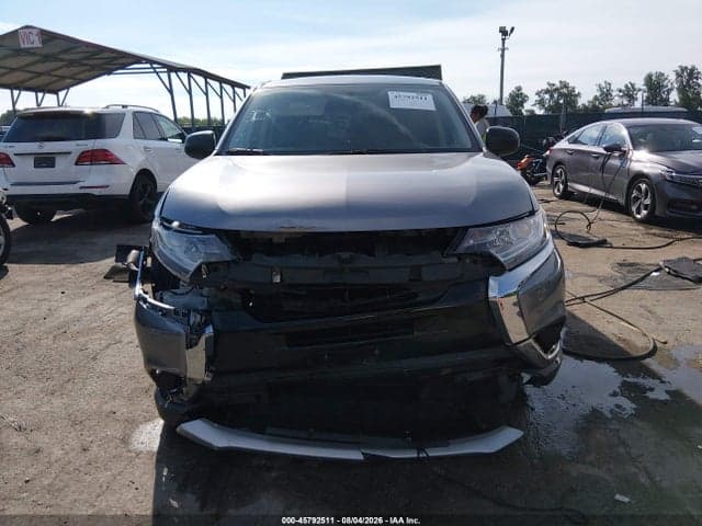 2018 MITSUBISHI OUTLANDER ES 12