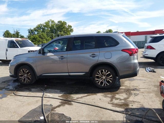2018 MITSUBISHI OUTLANDER ES 14