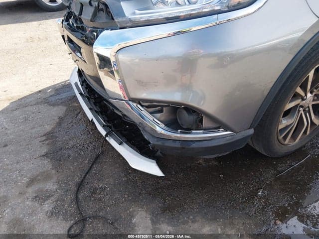 2018 MITSUBISHI OUTLANDER ES 17