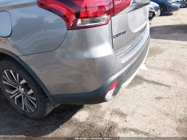 2018 MITSUBISHI OUTLANDER ES 21