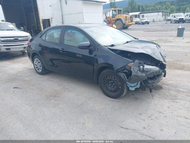2018 TOYOTA COROLLA LE - 1