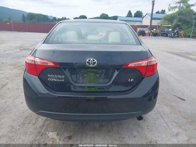 2018 TOYOTA COROLLA LE 17