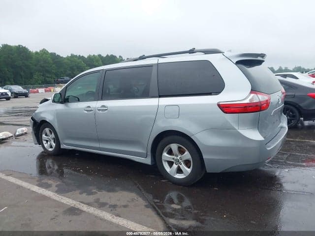 2019 TOYOTA SIENNA LE 8 PASSENGER 15