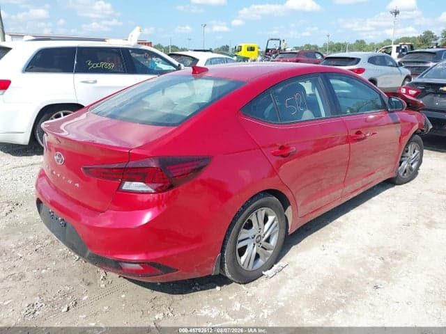 2020 HYUNDAI ELANTRA SEL 4