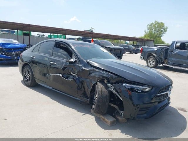 2025 MERCEDES-BENZ C 300