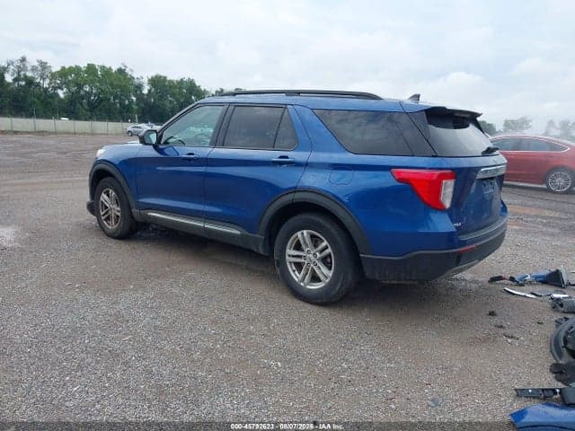 2021 FORD EXPLORER XLT 3