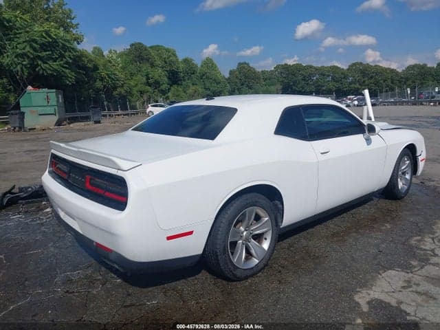 2019 DODGE CHALLENGER SXT 4