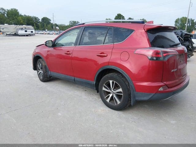 2017 TOYOTA RAV4 XLE 3