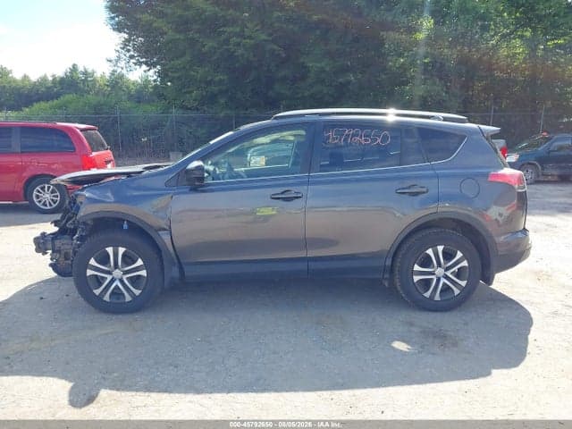 2017 TOYOTA RAV4 LE 14