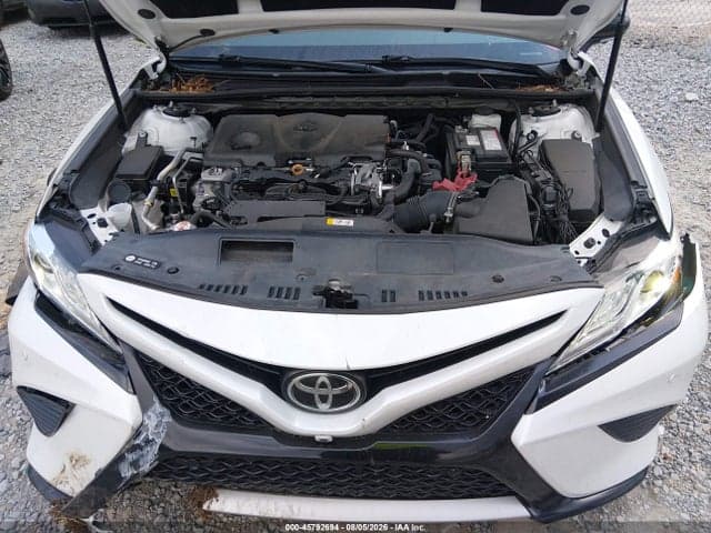 2020 TOYOTA CAMRY XSE 10