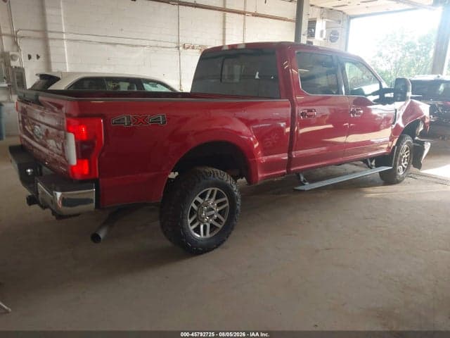 2017 FORD F-250 LARIAT 4