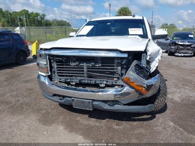 2017 CHEVROLET SILVERADO 1500 LT 6