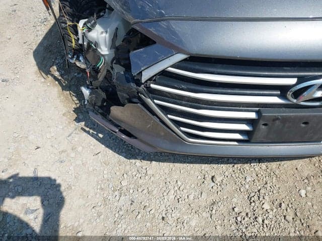 2018 HYUNDAI ELANTRA SEL 18