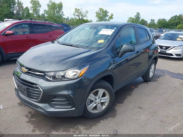 2020 CHEVROLET TRAX AWD LS 2