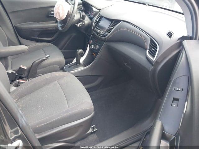 2020 CHEVROLET TRAX AWD LS 5