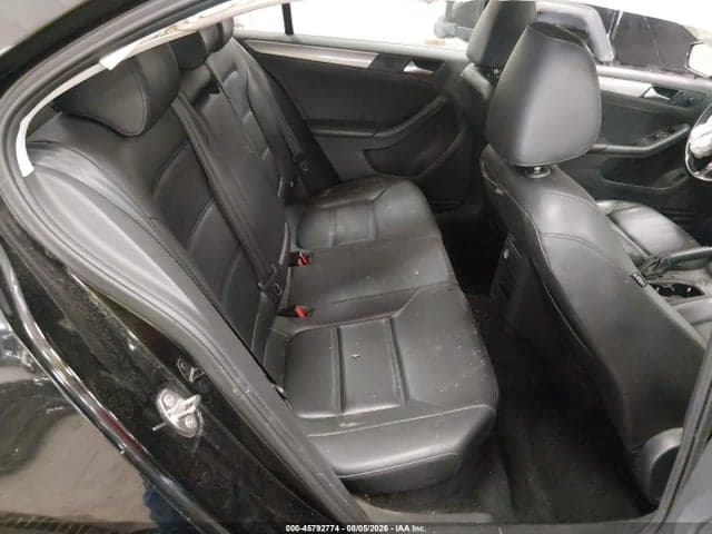 2017 VOLKSWAGEN JETTA 1.4T SE 8