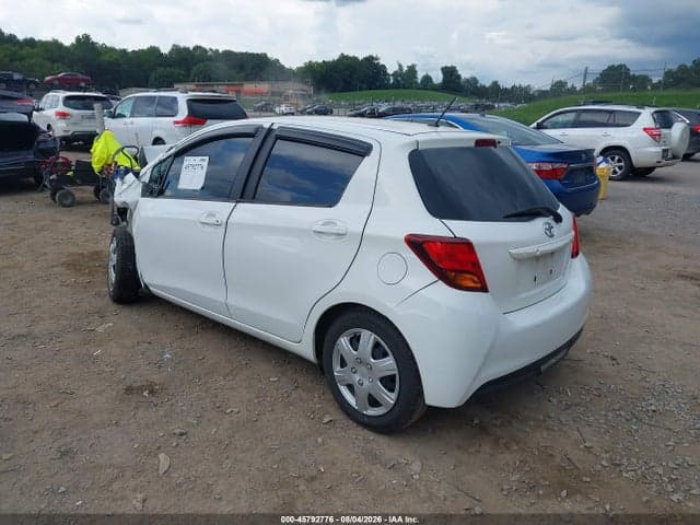2017 TOYOTA YARIS L 3