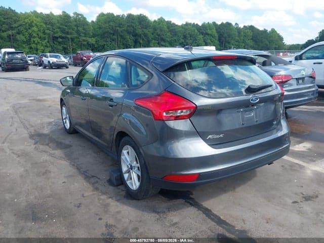 2017 FORD FOCUS SE 1