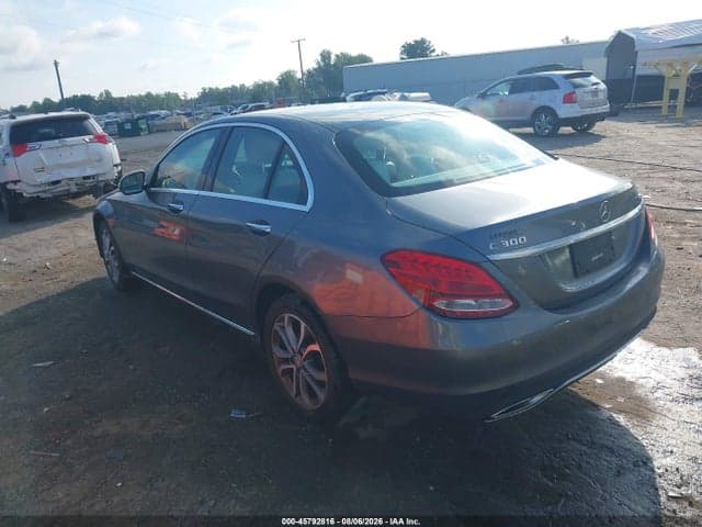 2017 MERCEDES-BENZ C 300 4MATIC 3