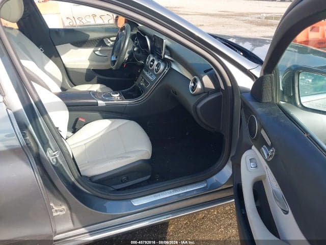 2017 MERCEDES-BENZ C 300 4MATIC 5